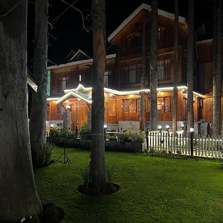 Shaw Inn By Stay Pattern Gulmarg Eksteriør bilde