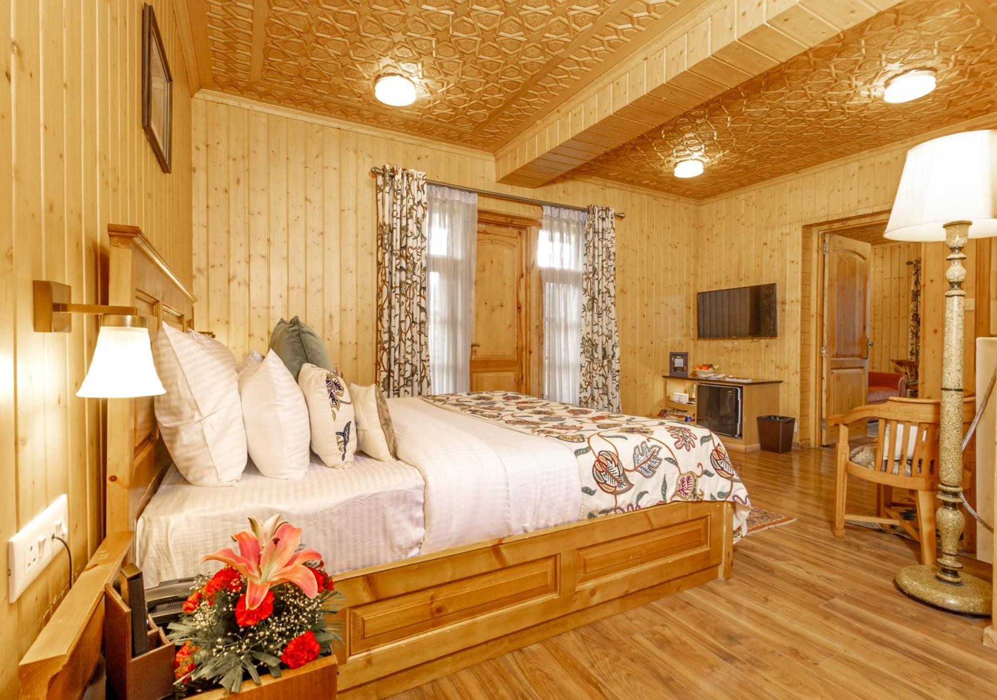 Shaw Inn By Stay Pattern Gulmarg Eksteriør bilde