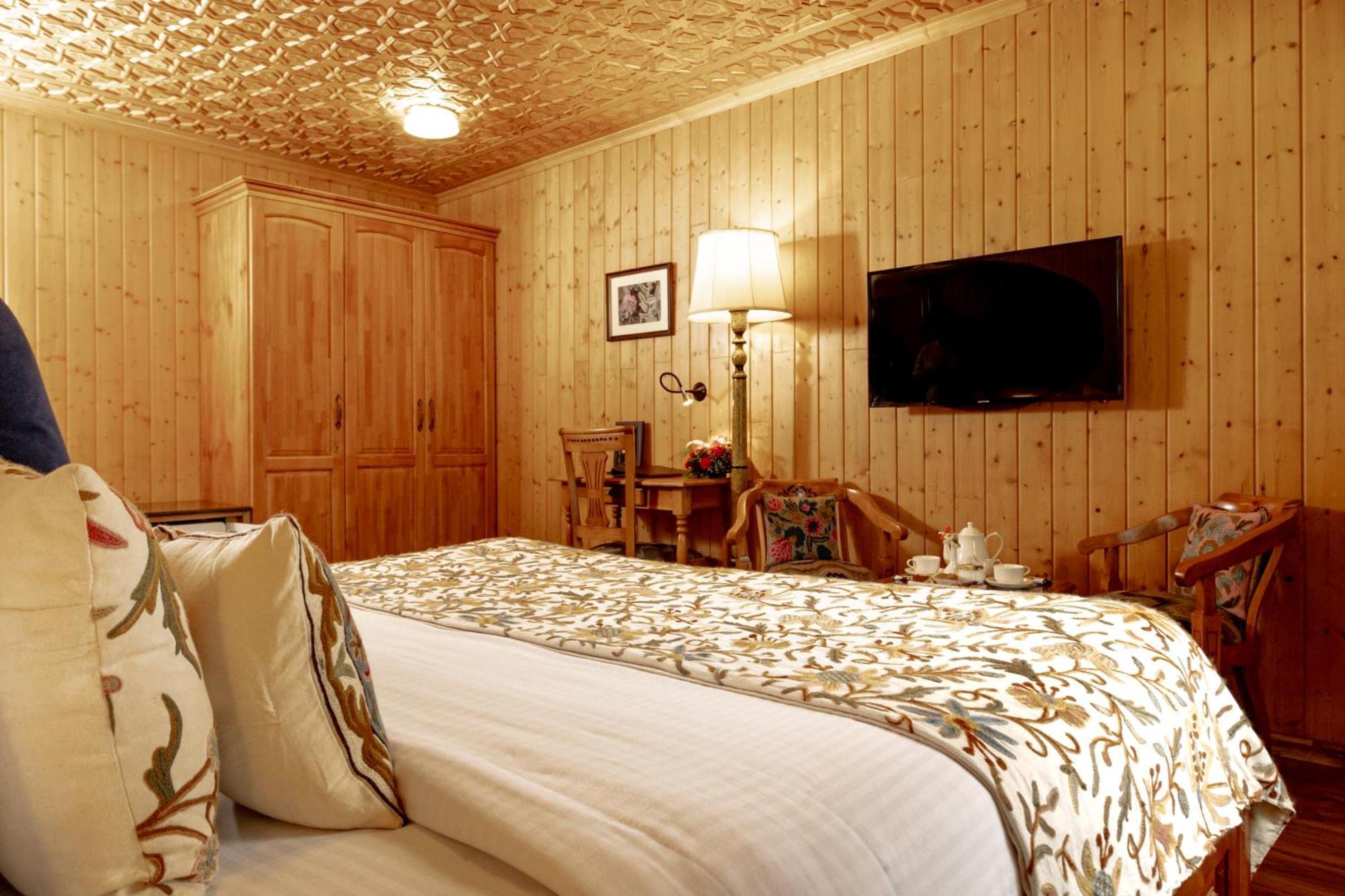 Shaw Inn By Stay Pattern Gulmarg Eksteriør bilde