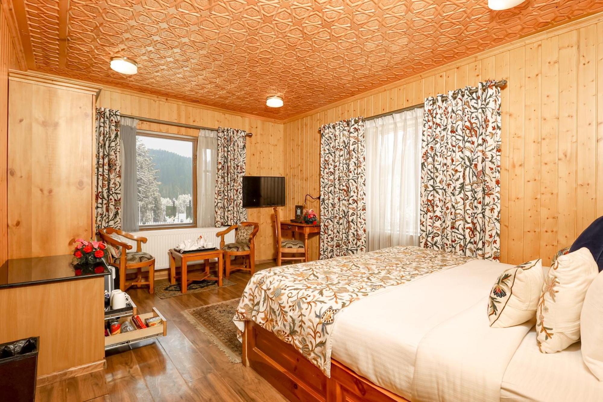 Shaw Inn By Stay Pattern Gulmarg Eksteriør bilde